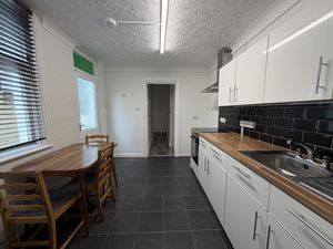 Photo 1- click for photo gallery